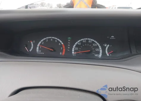 2002 Toyota Avalon Xls z USA, uszkodzony, nr VIN 4T1BF28BX2U249678